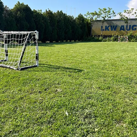 & Restaurant Tekovina Πανσιόν