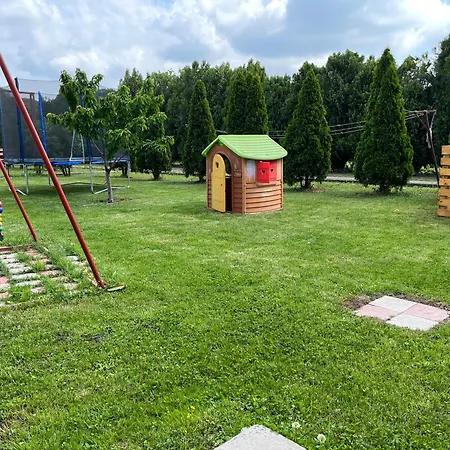 & Restaurant Tekovina Πανσιόν 4*