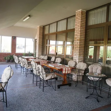 & Restaurant Tekovina 4*