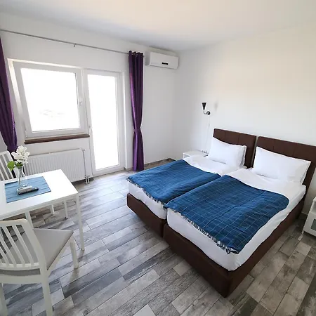 & Restaurant Tekovina Pensjonat 4*