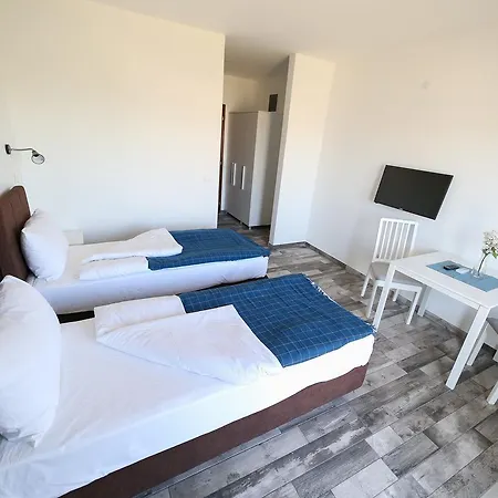 & Restaurant Tekovina 4*