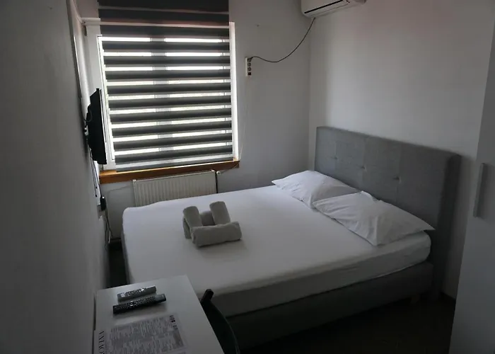 Pensiune & Restaurant Tekovina